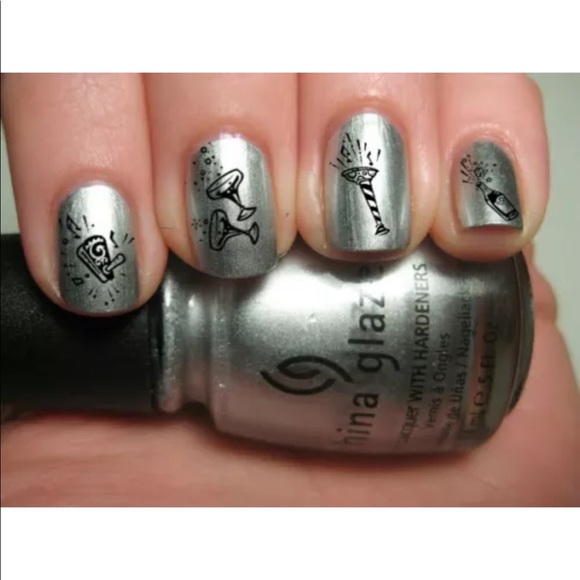 💌BO/GO$6  2022 NYE Nail Transfer Decals New Years NEWYEARSEVE PARTY CELEBRATION - Picture 3 of 5